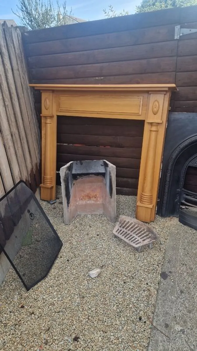Fire place - Image 2