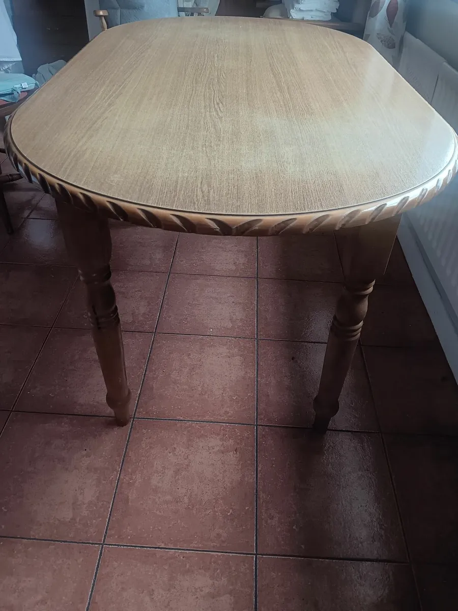 Kitchen Table - Image 4