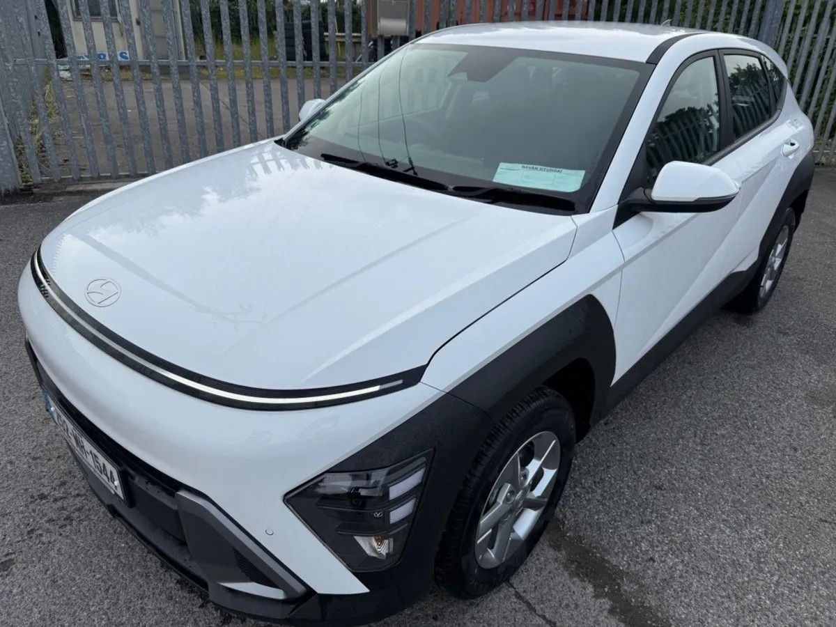 Hyundai Kona HEV Signature  pre REG Delivery Mile - Image 3