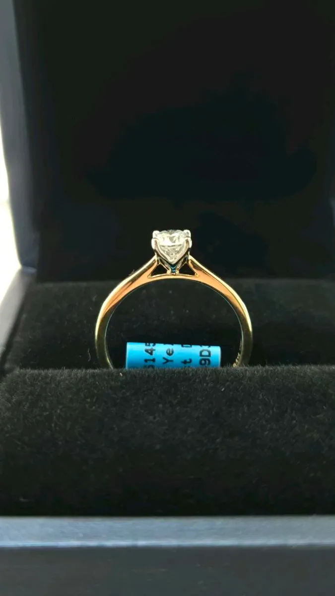 18ct Diamond rin - Image 2