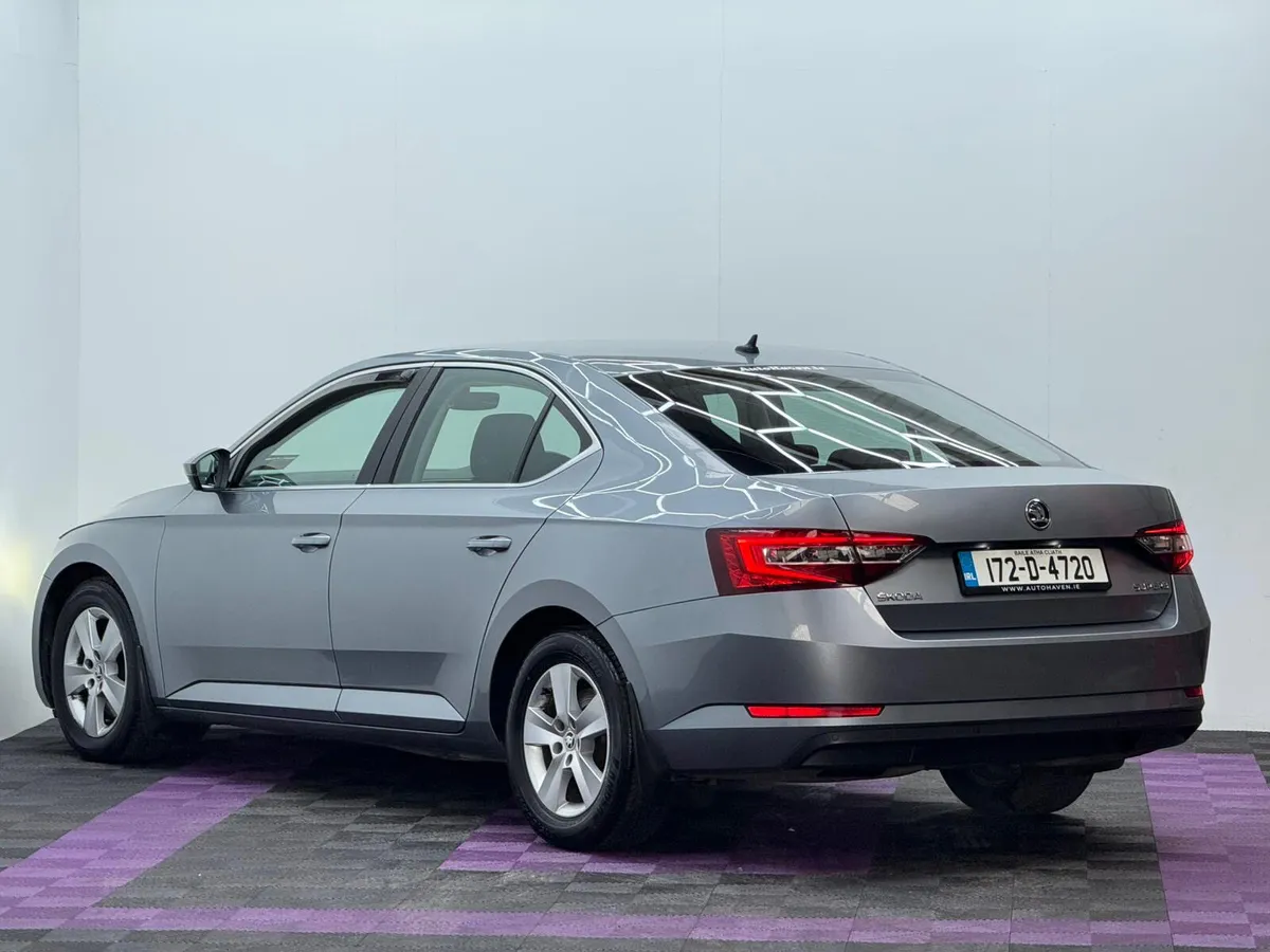 2017 Skoda Superb 1.6TDI, Automatic - Image 4