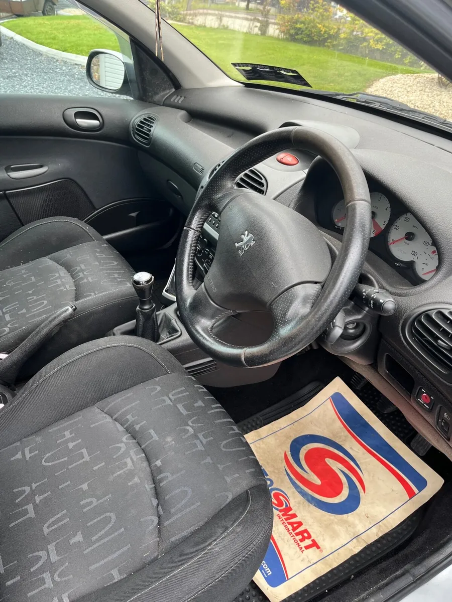 Peugeot 206 2003 - Image 4