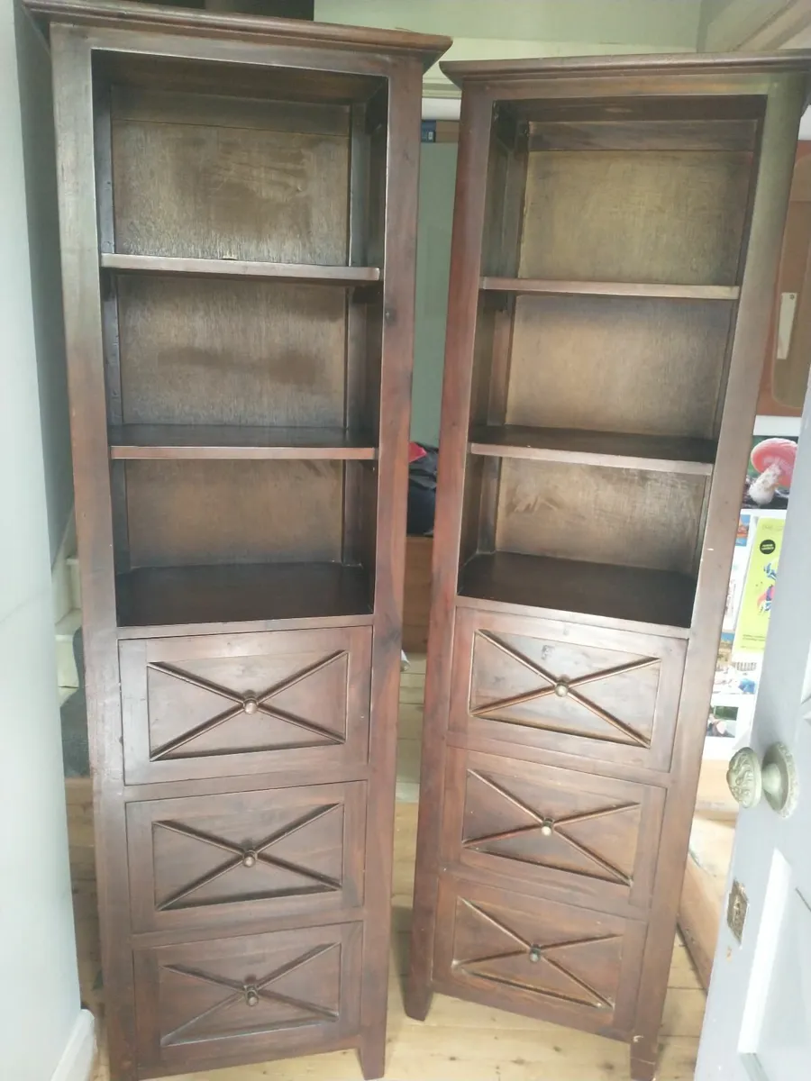 pair of bookcases