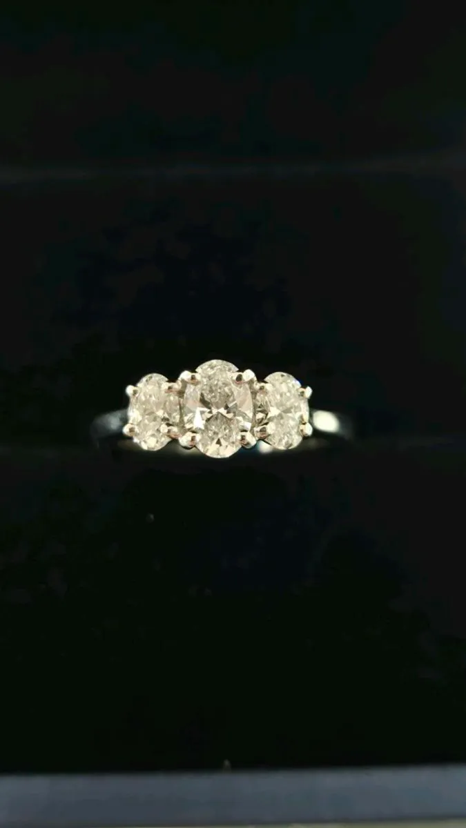 Platinum Duamond Ring - Image 1