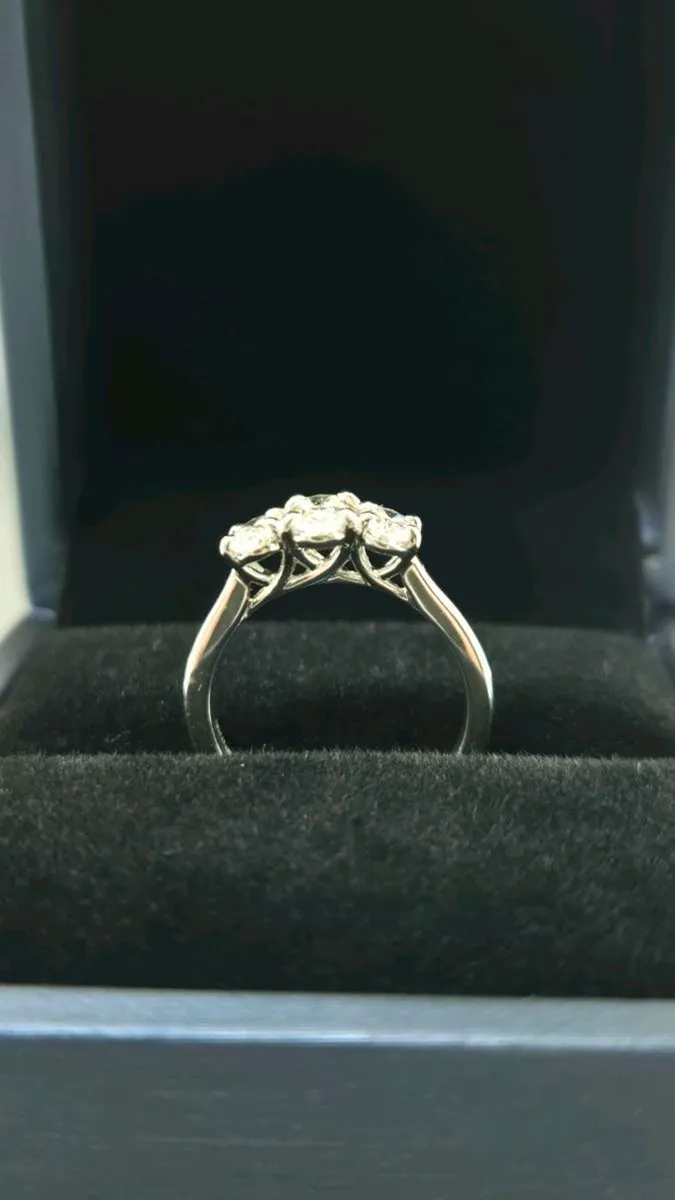 Platinum Duamond Ring - Image 2