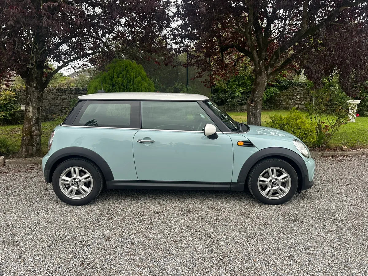 Mini Cooper - Image 3