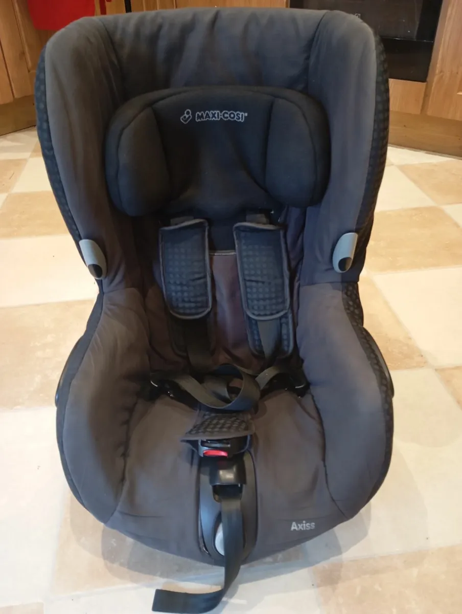 Maxi cosi axis car seat - Image 2