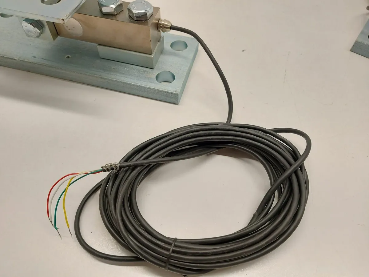 Online Auction Of A Load Cell  With Plate & More! - Image 4