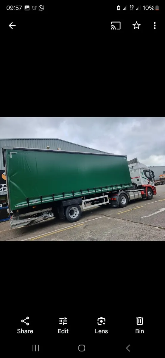 27 foot urban trailer - Image 2