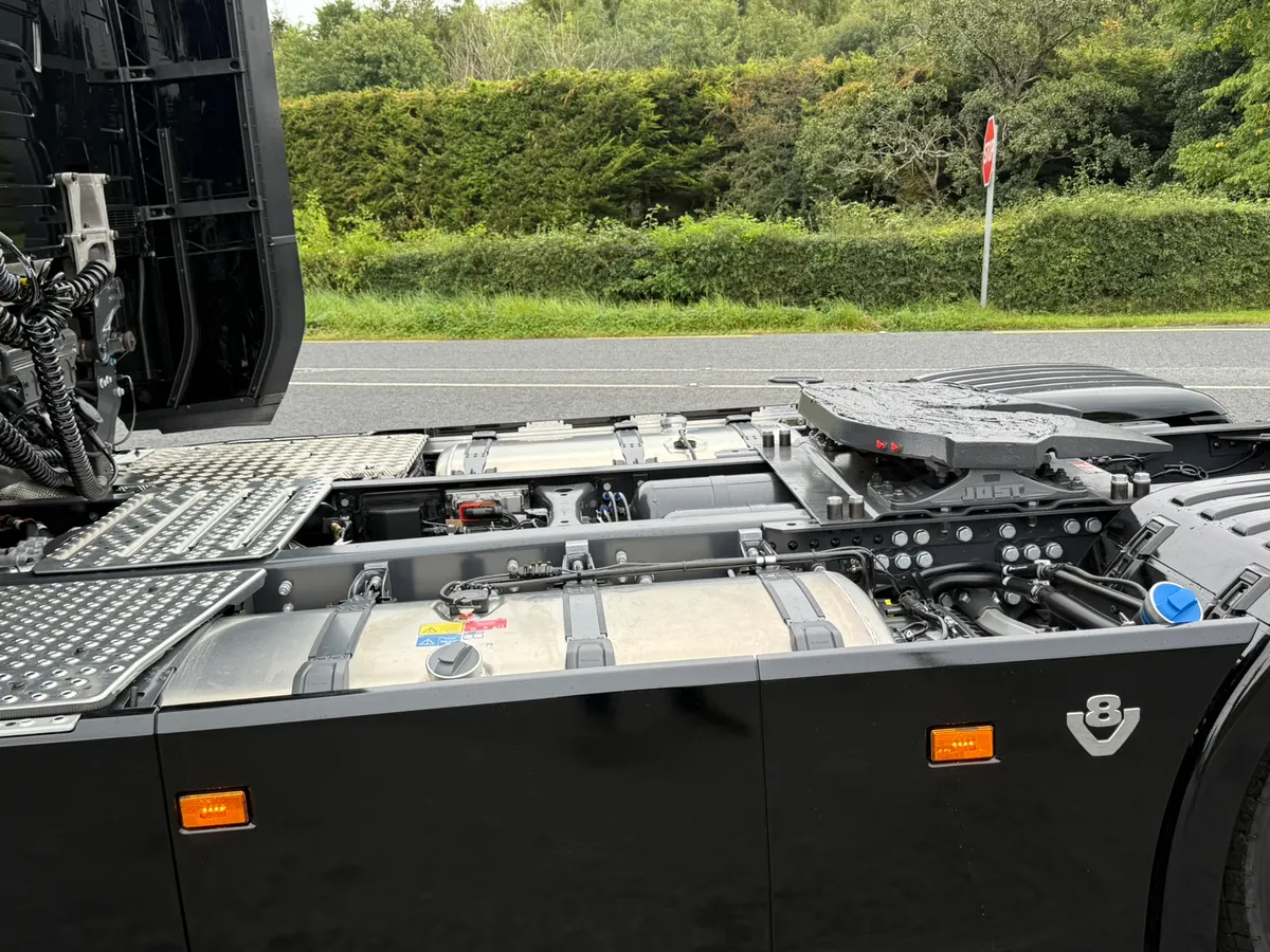 Scania 590s - Image 4