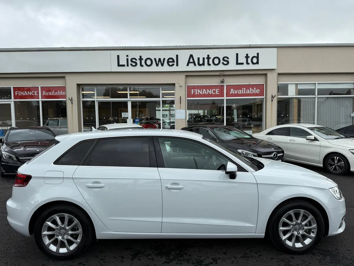 162 AUDI A3 1.4 AUTOMATIC 5DR - Image 1