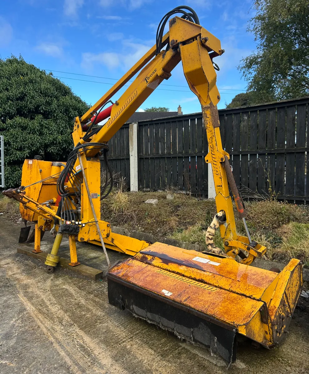 Twose 455 hedgecutter - Image 2