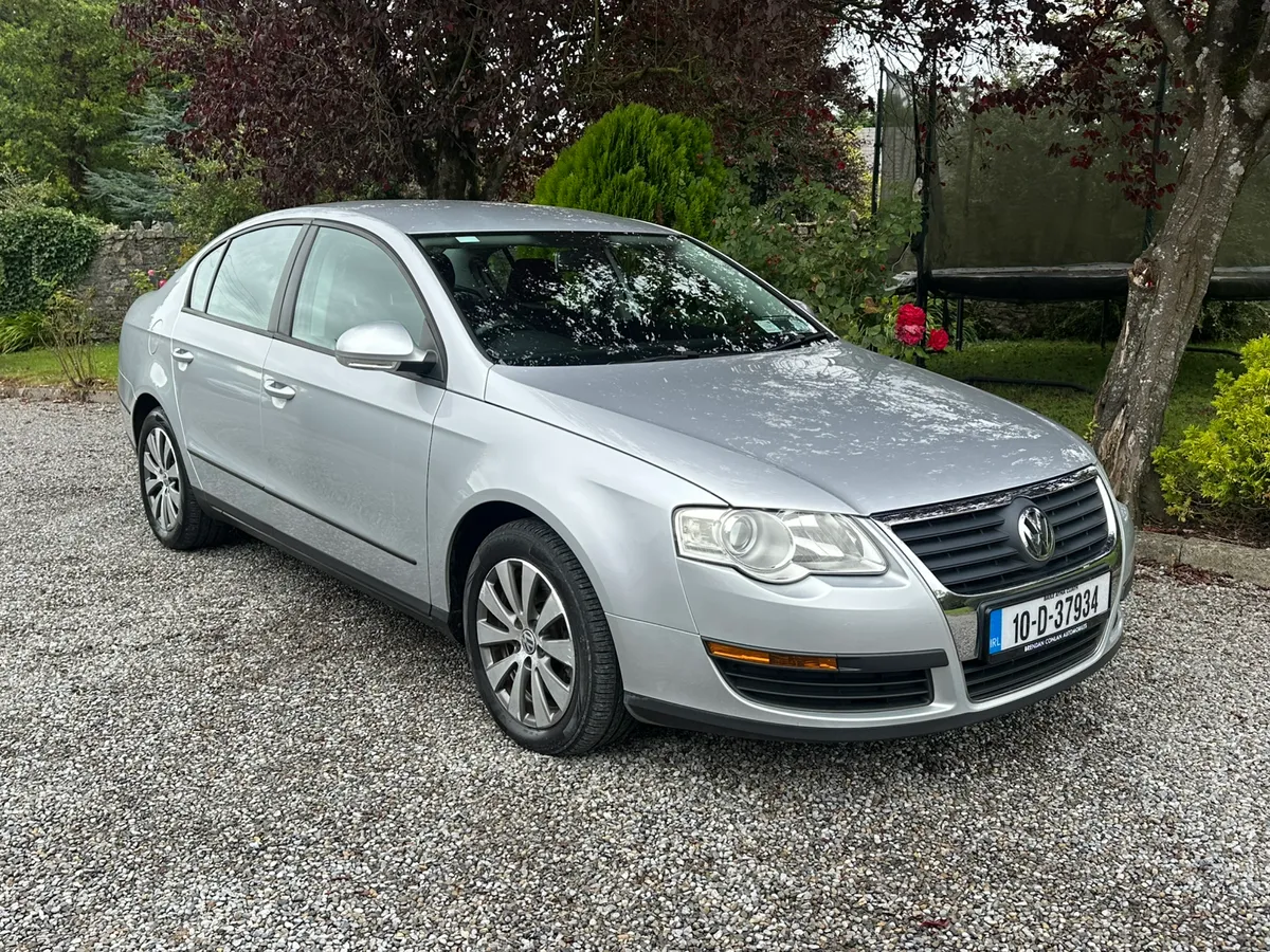VW Passat Low Mileage 1 Owner - Image 2