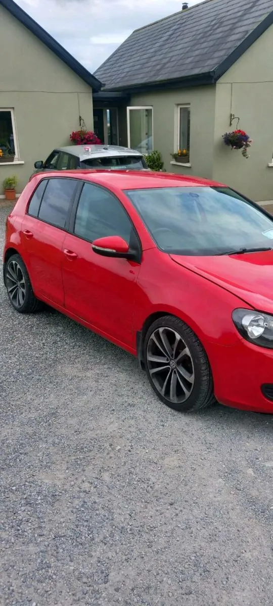 Car - Image 1