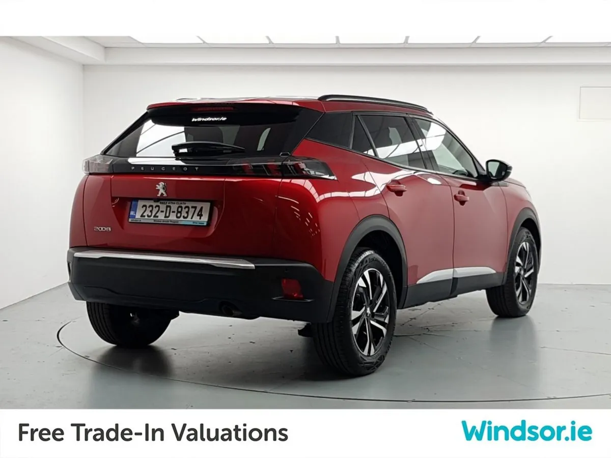 Peugeot 2008 1.2 Puretech 100bhp Allure - Image 3