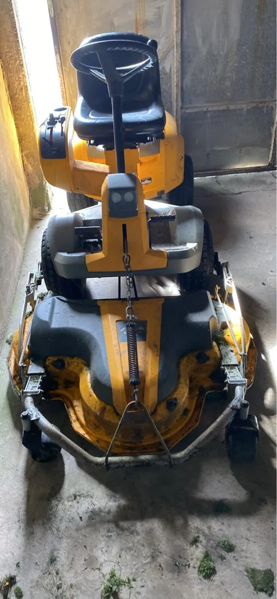 Ride on Lawnmower - Image 2