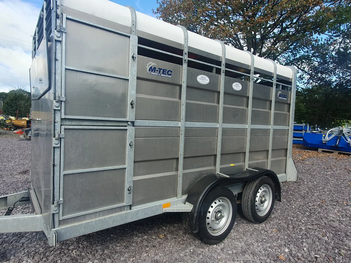 M-TEC 12ft Livestock Trailer - Image 2