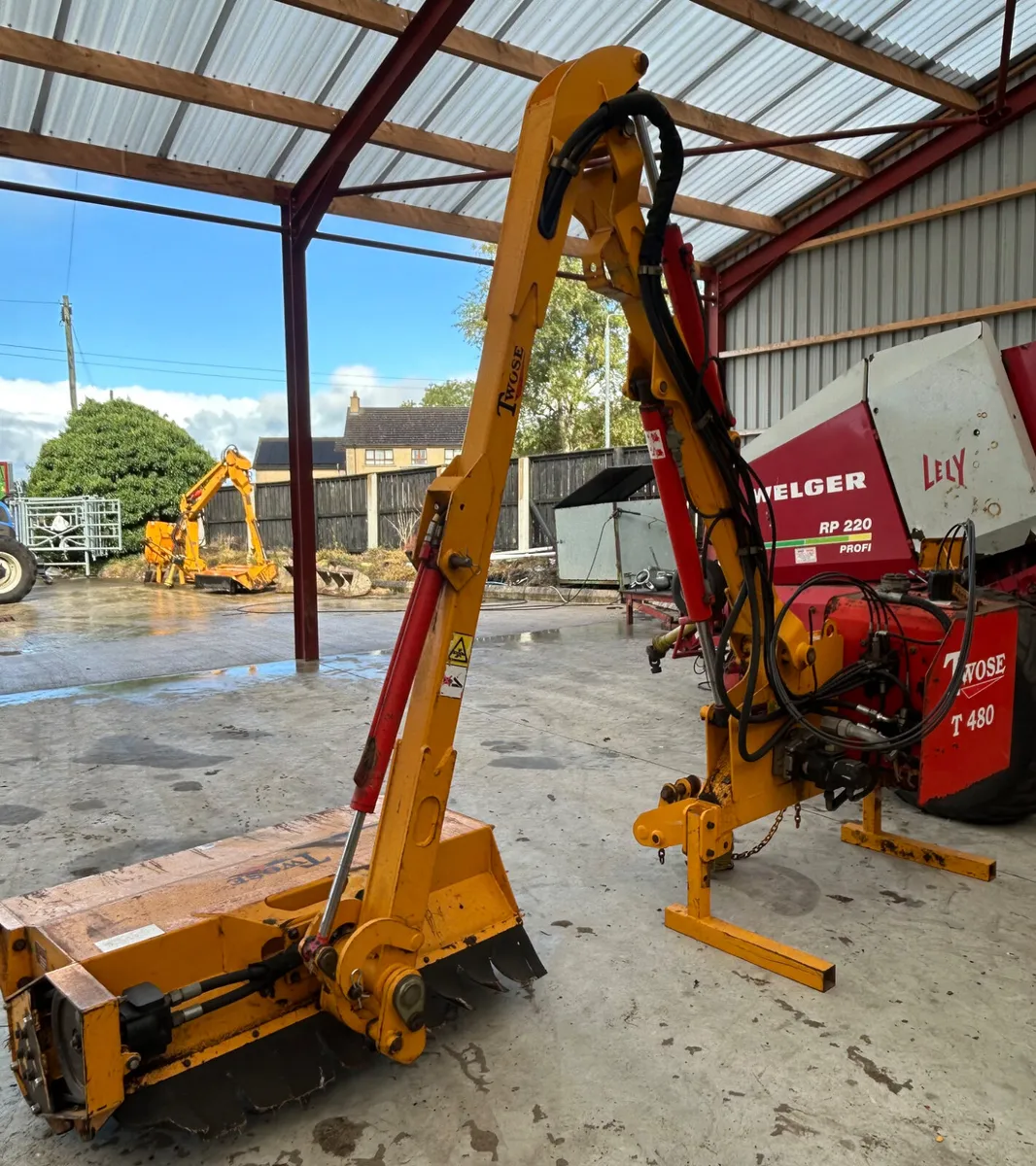 Twose  Hedgecutter - Image 2