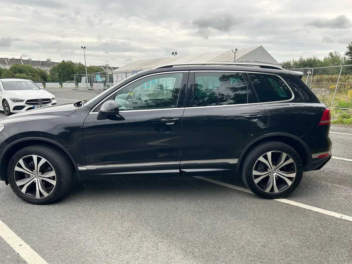 Volkswagen Touareg R Line - Image 4