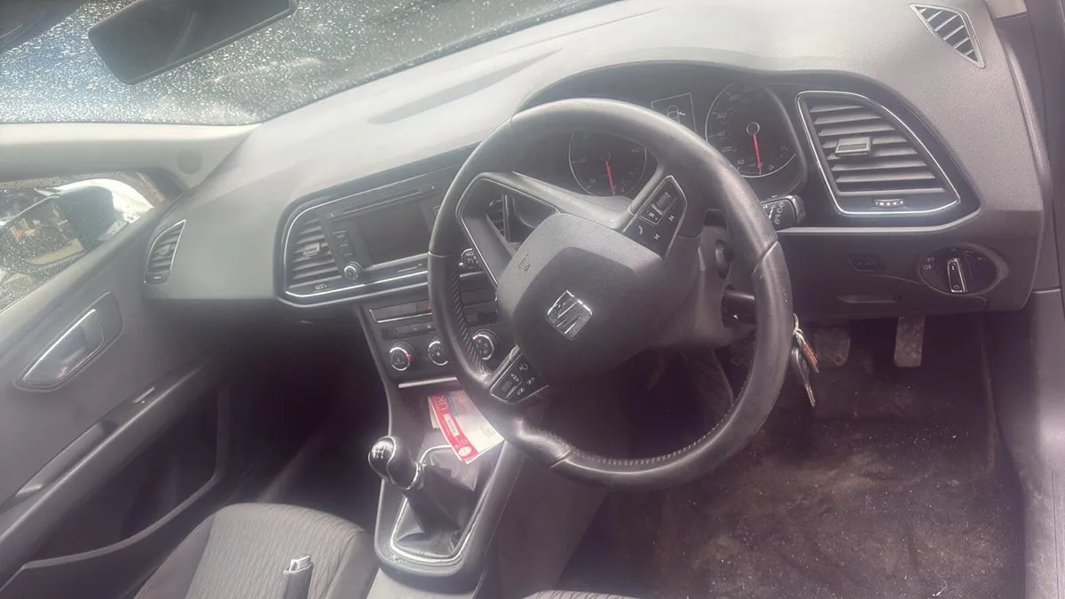 2013 Seat Leon for breaking - Image 3