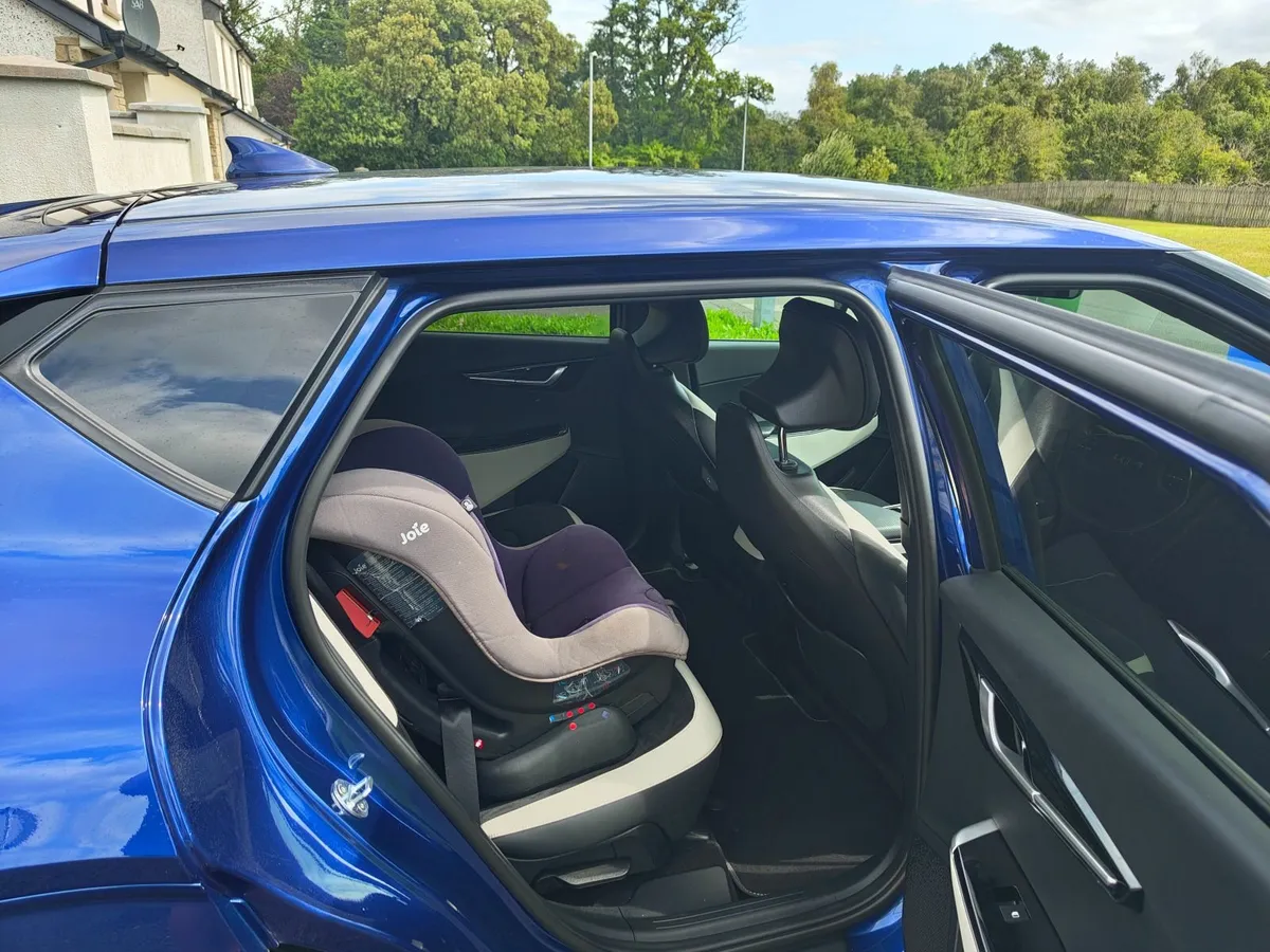 Kia EV6 GT line AWD 320hp - Image 3