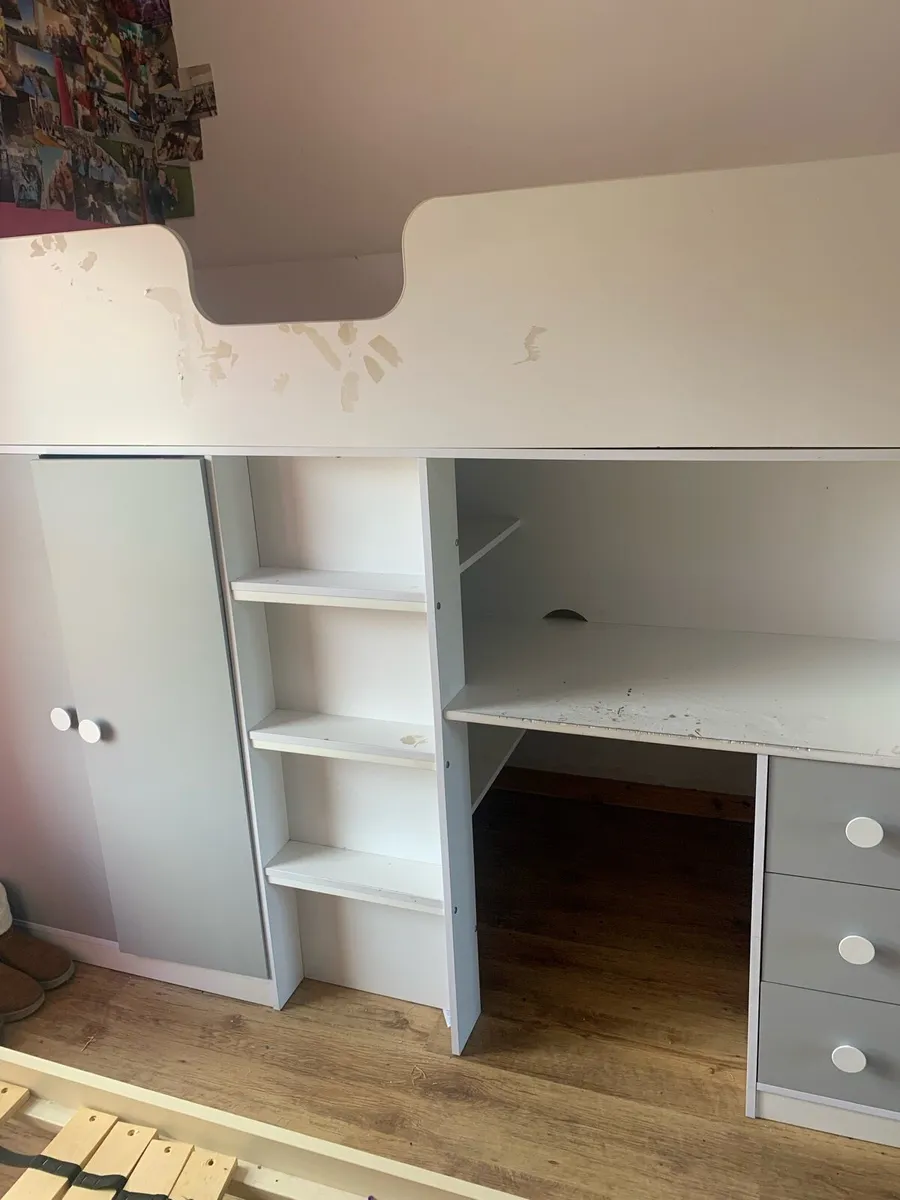 Loft bed - Image 2