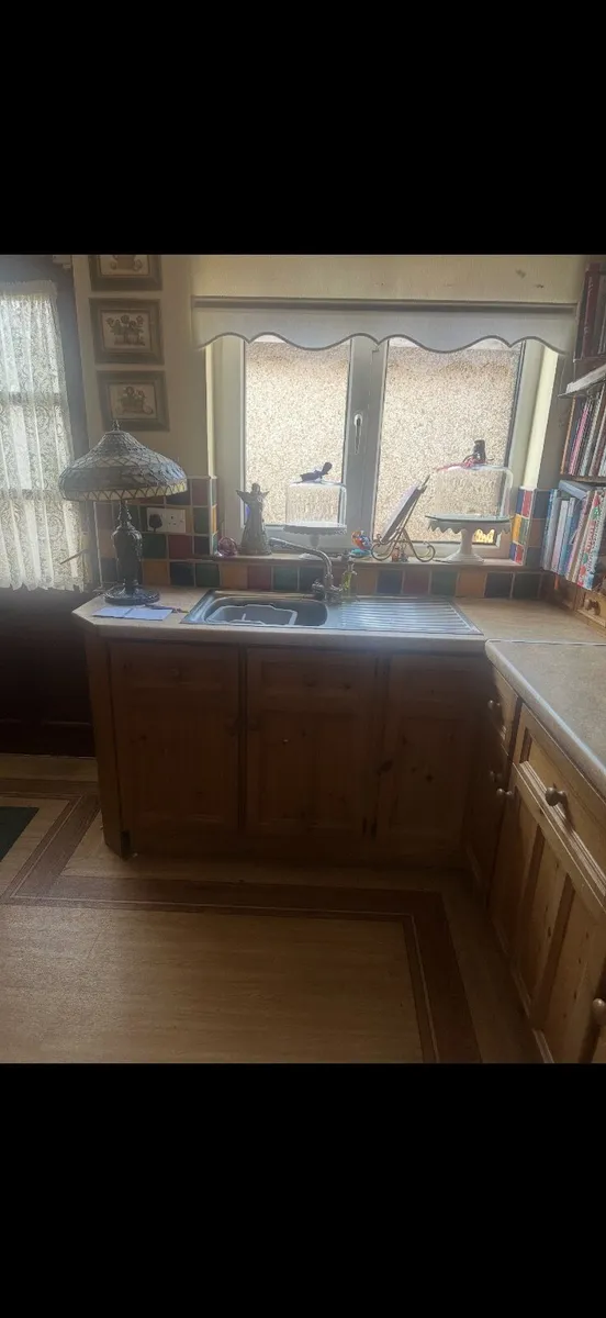 Kitchen units - Image 2