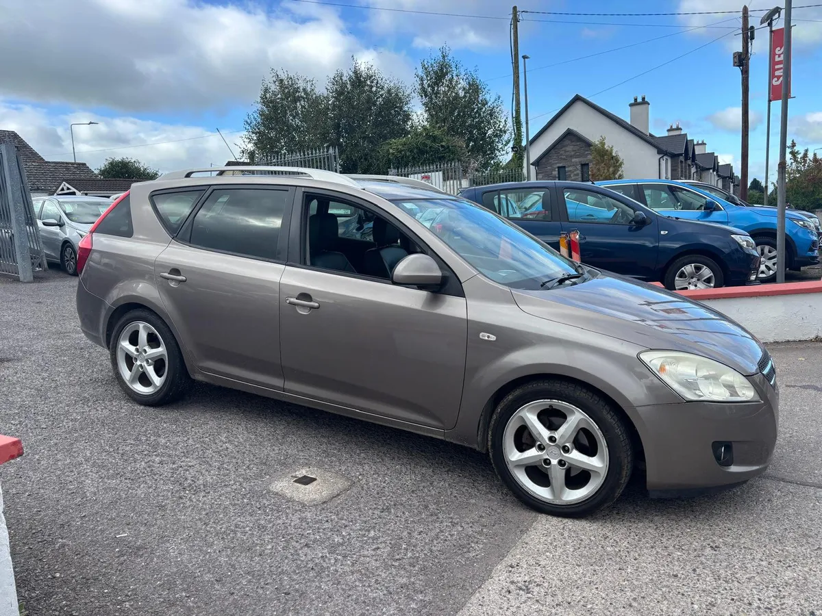 Kia Ceed 2010  ESTATE  NEW  CLUTCH ,  NCTD  /  TAX - Image 2