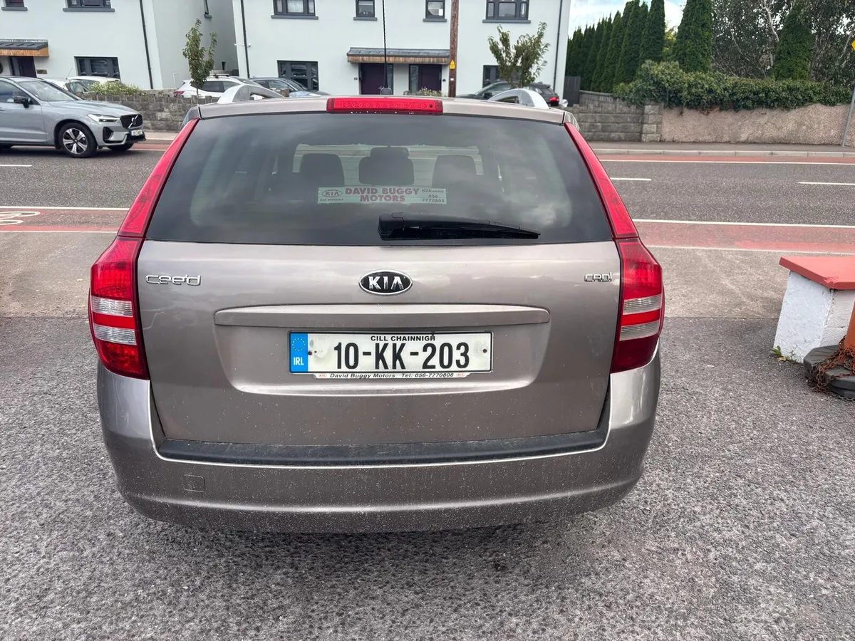 Kia Ceed 2010  ESTATE  NEW  CLUTCH ,  NCTD  /  TAX - Image 3