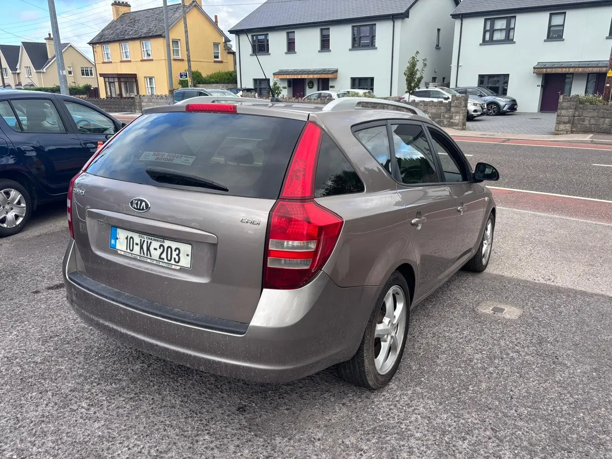 Kia Ceed 2010  ESTATE  NEW  CLUTCH ,  NCTD  /  TAX - Image 4