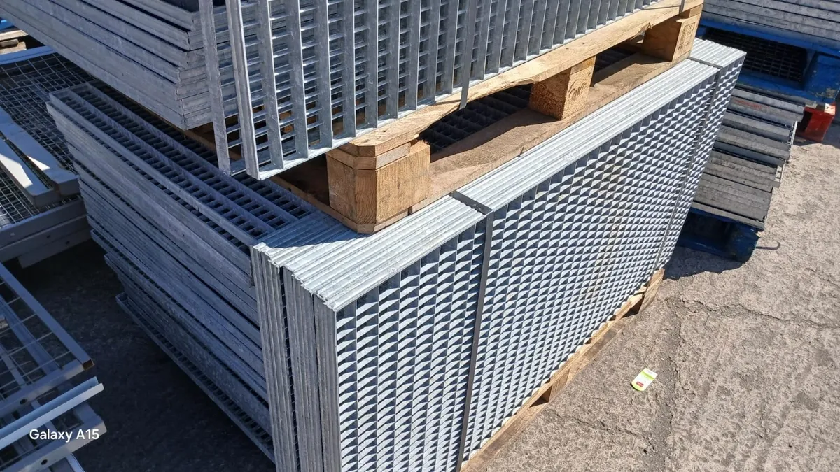 Galvanised Steel Walkway Flow Forge Grate Panels - Image 3