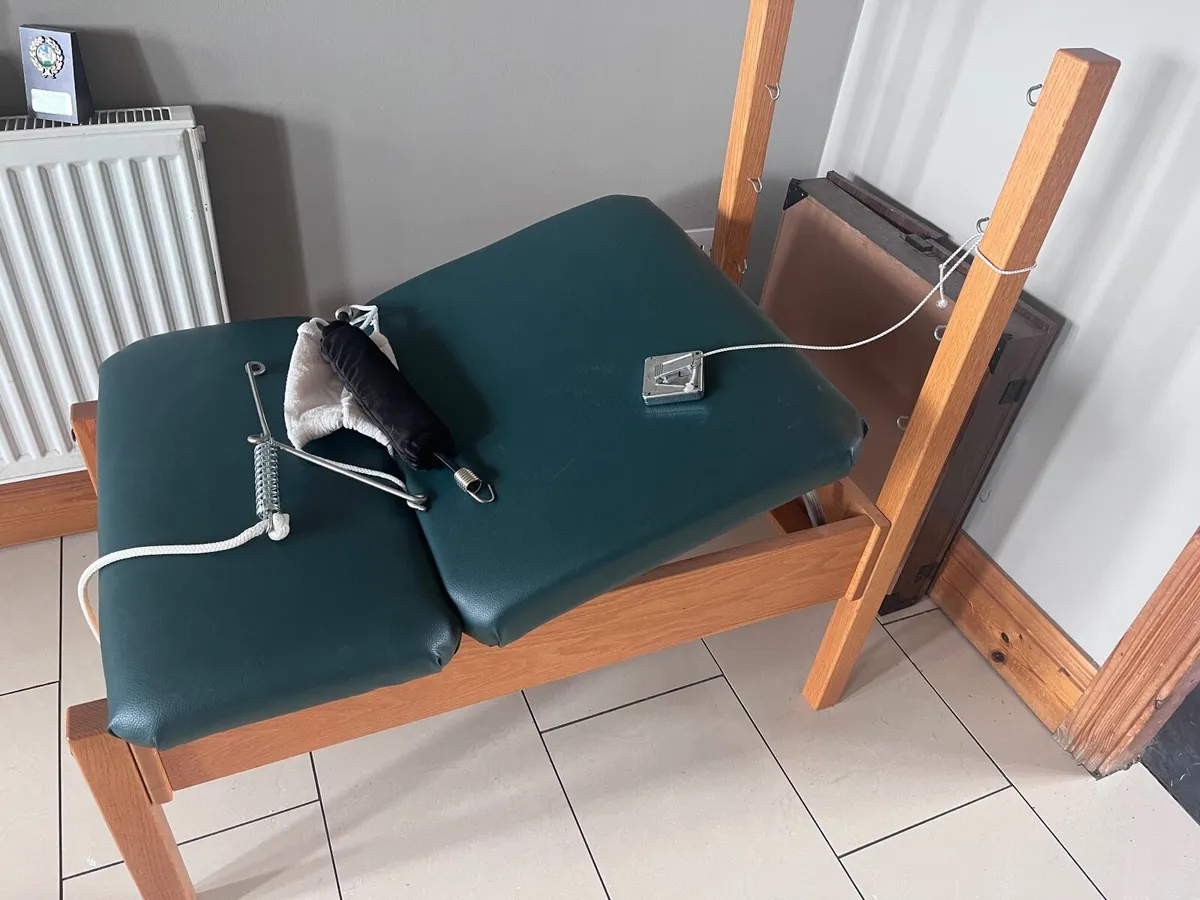 Chiropractor Traction Chair - Image 4