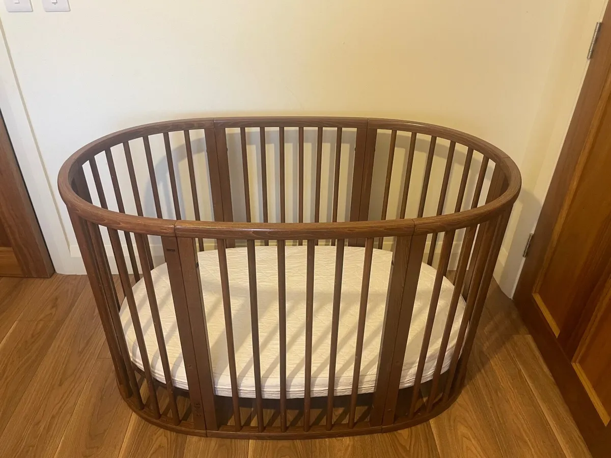 Stokke Childs cot - Image 1