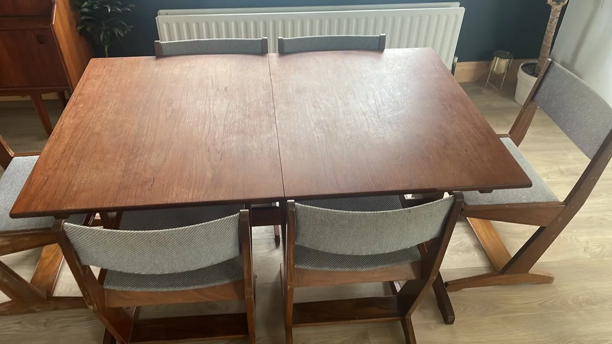 Table & 6 Chairs - Image 1