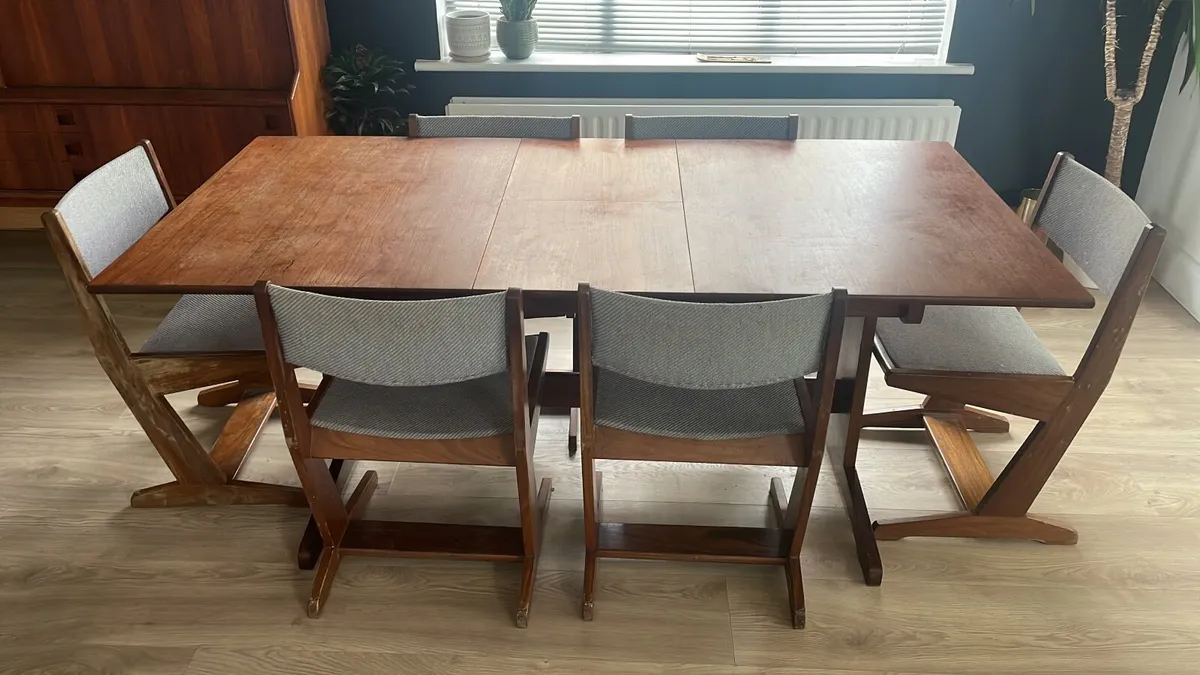 Table & 6 Chairs - Image 4
