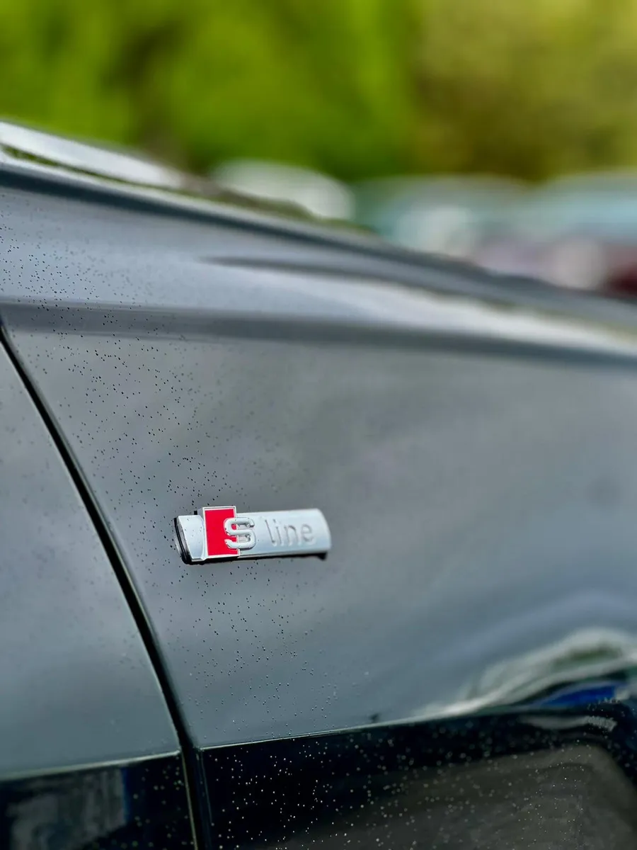 Audi A6 2022 S Line - Image 4