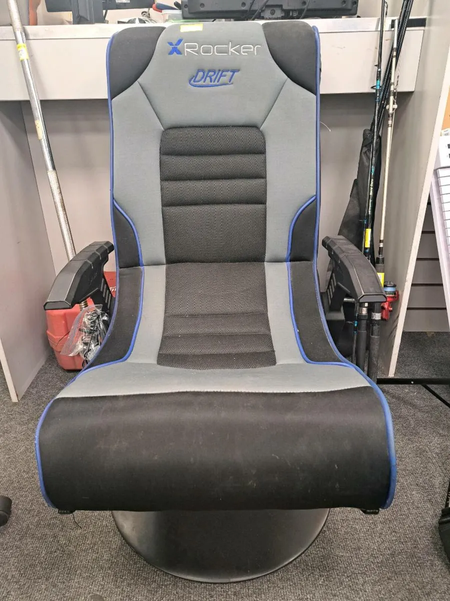 X ROCKER GAMING CHAIR - Image 1
