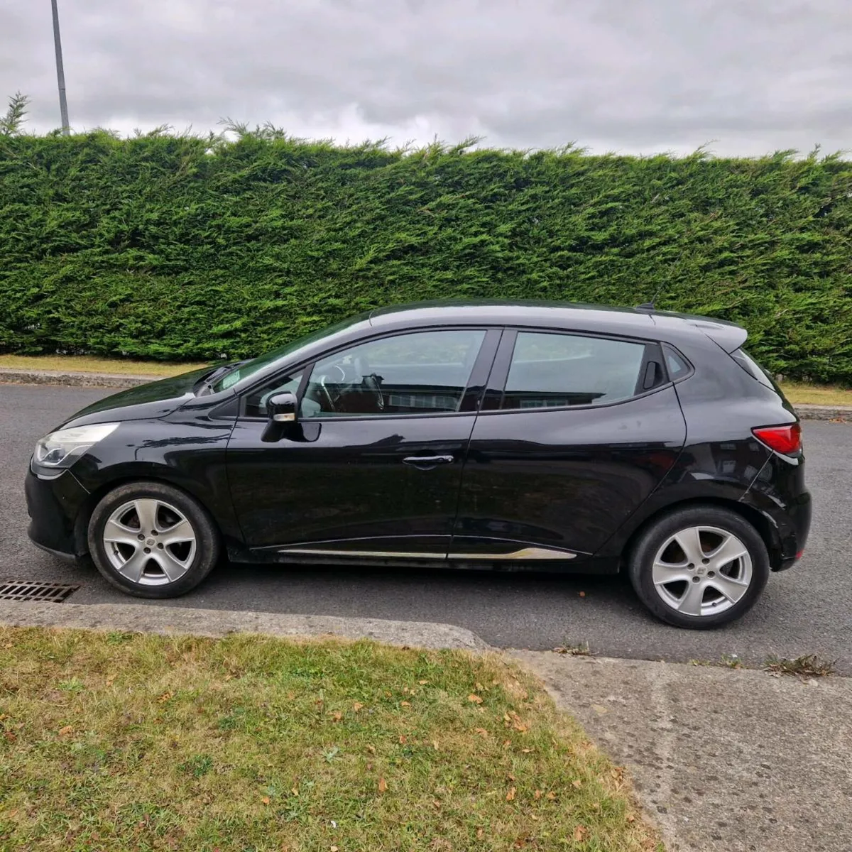 131 Renault Clio New nct 10/26 - Image 3