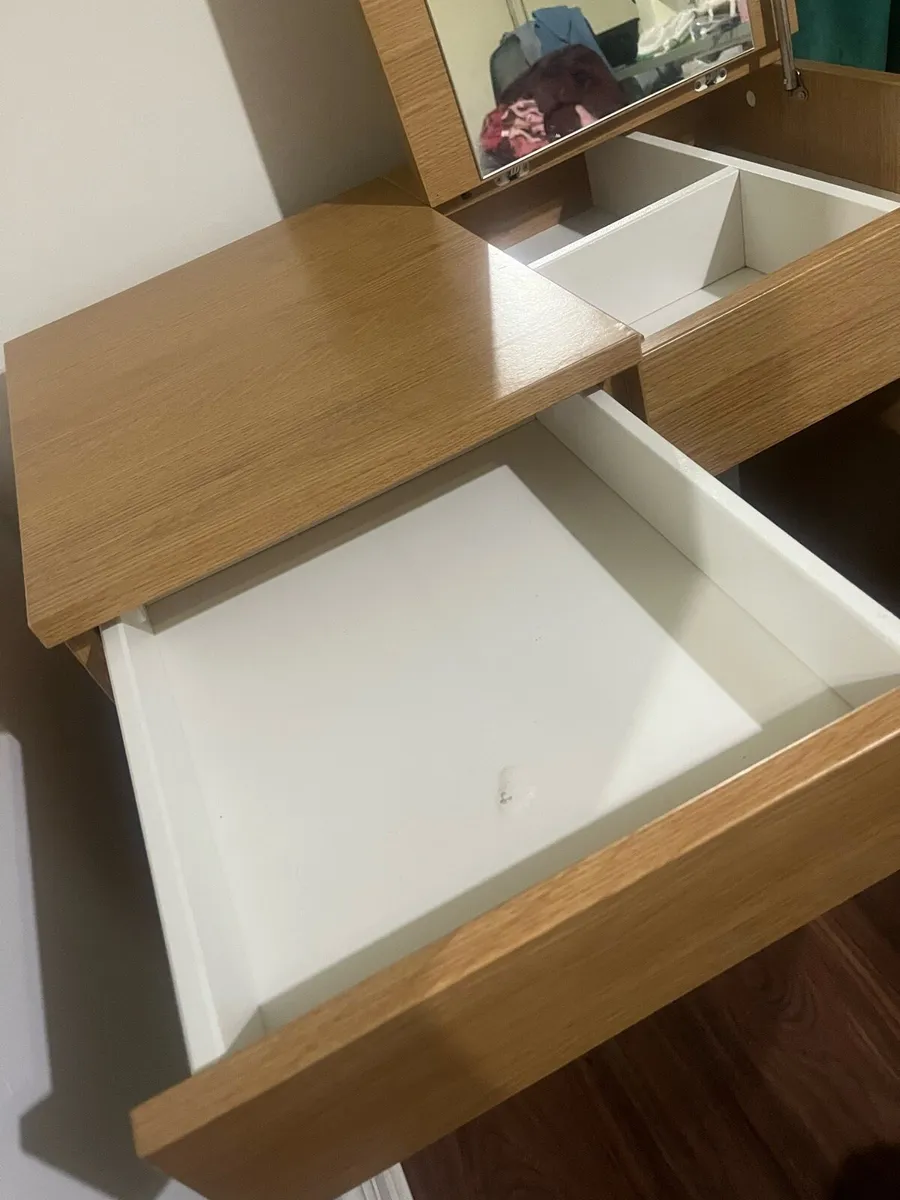 Brimnes Dressing Table - Ikea - Wood effect finish - Image 3