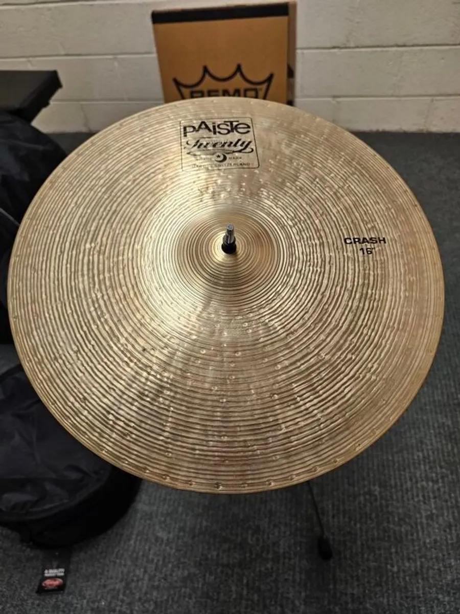 Paiste Twenty 16" crash cymbal - Image 1