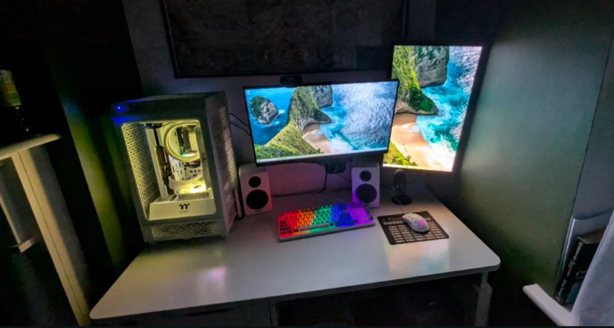 High End Performance Whiteout Gaming PC - Image 3