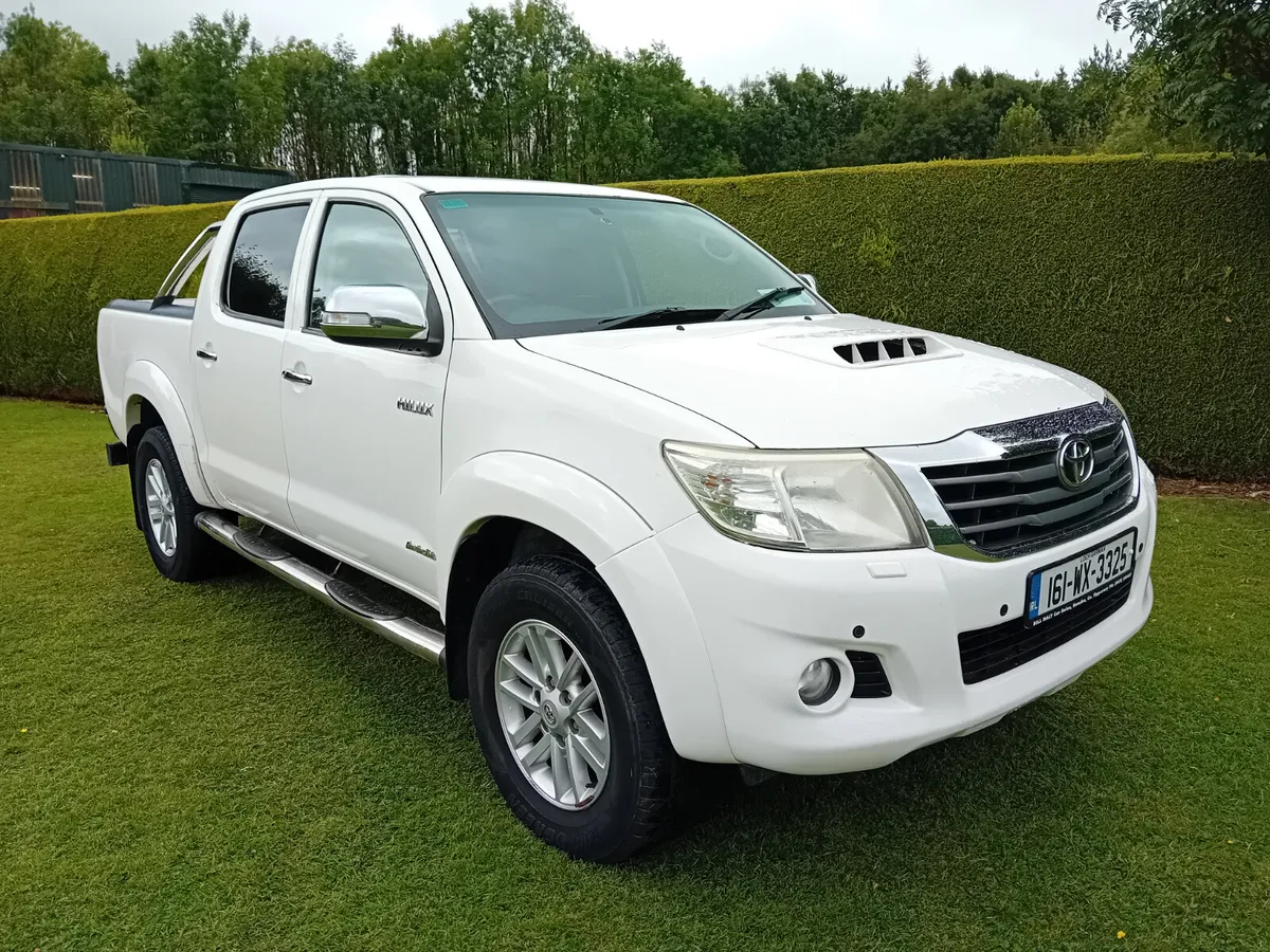 Toyota Hilux 2016 - Image 1