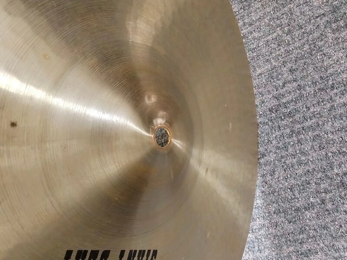 Paiste Giant Beat 18" multi crash cymbal - Image 3