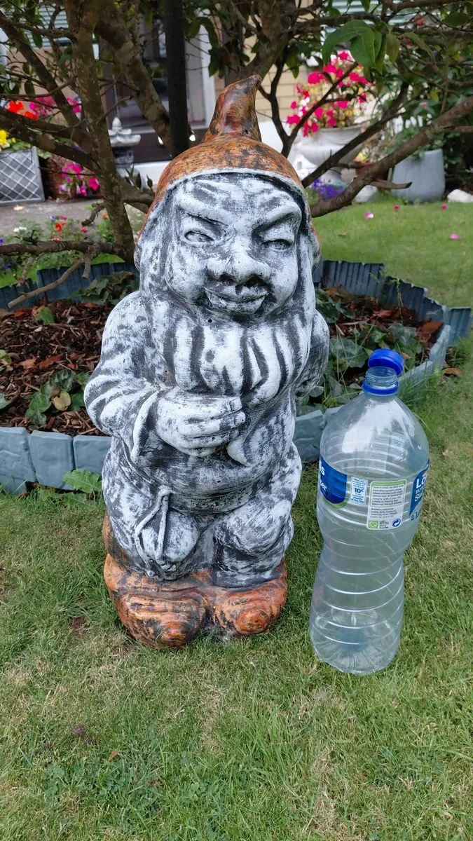 Garden ornament - Image 1