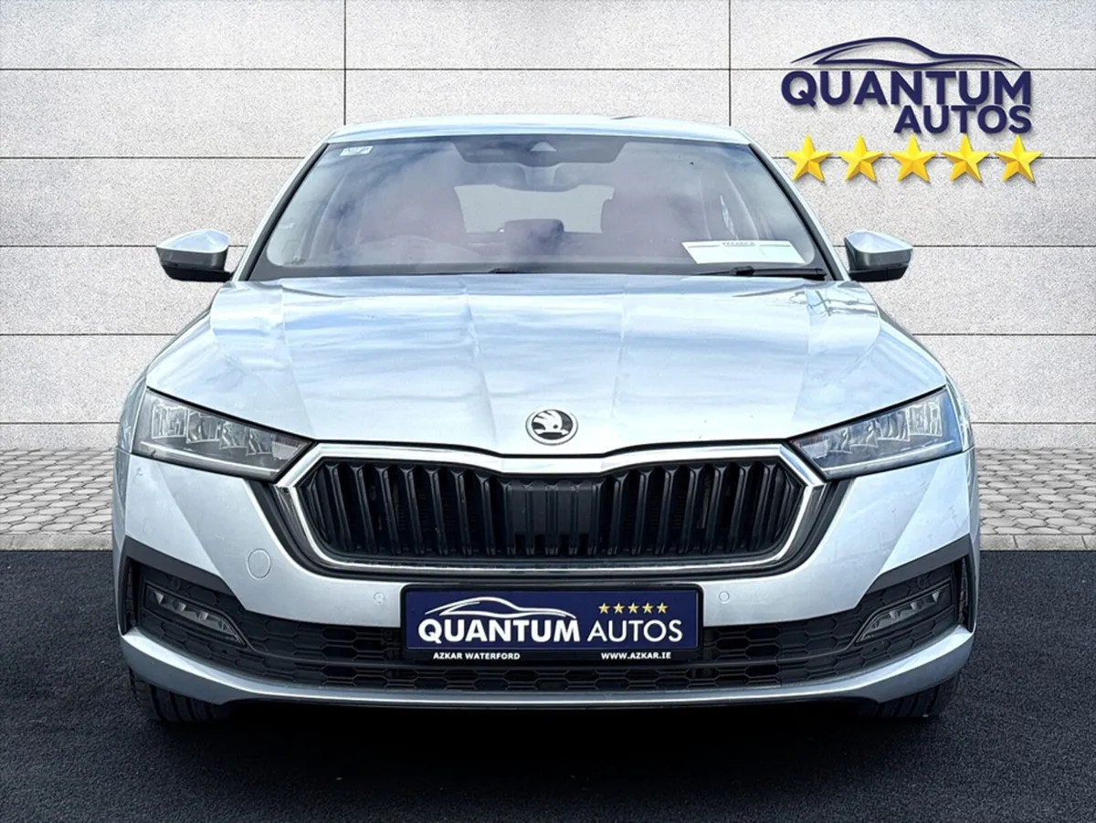 Skoda Octavia 2021 SE TECH IV 1.4 TSI PHEV 201 BHP - Image 3