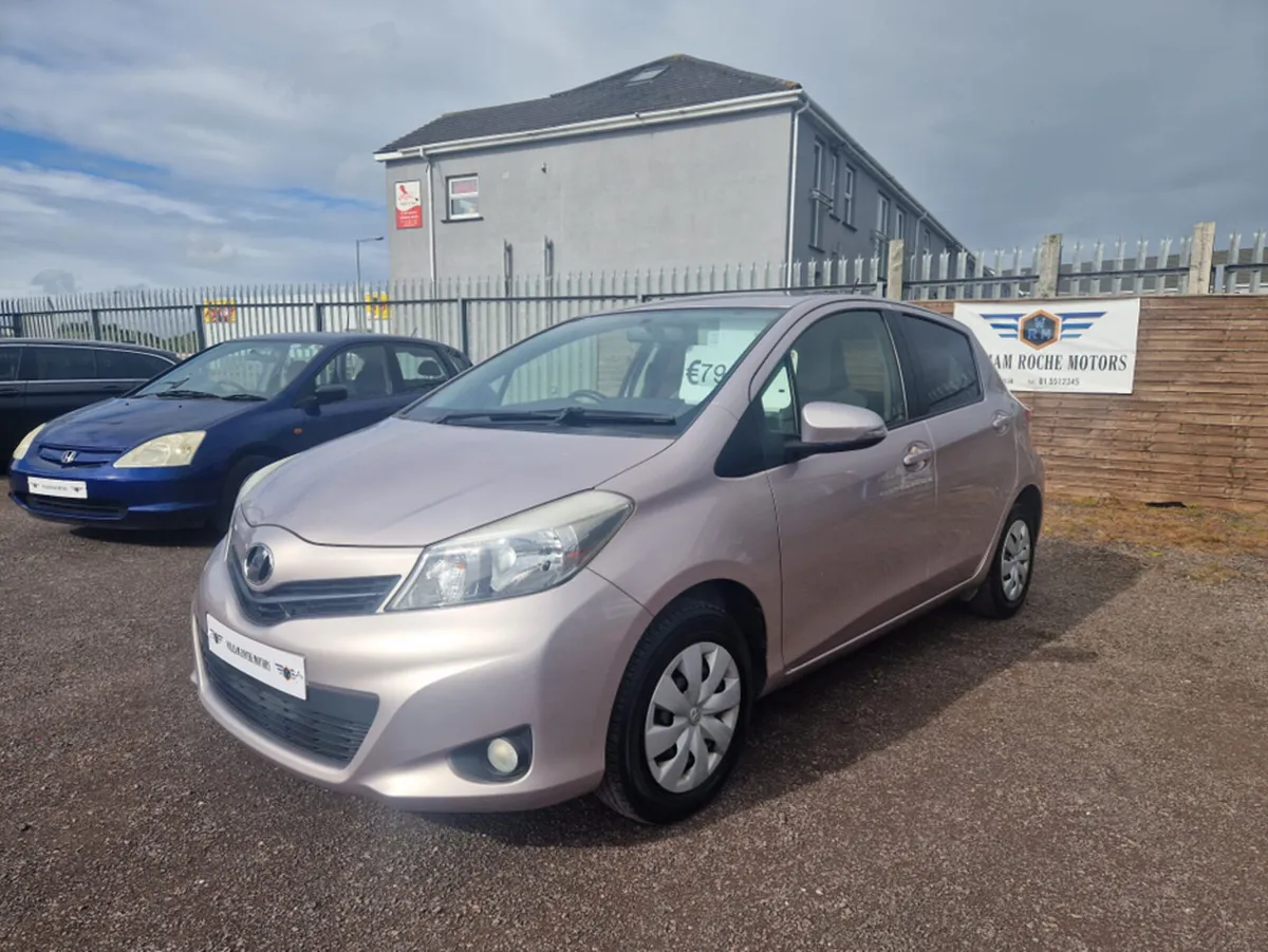 Toyota Vitz 1.0 AUTO - Image 2