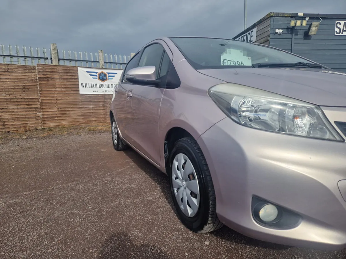 Toyota Vitz 1.0 AUTO - Image 3