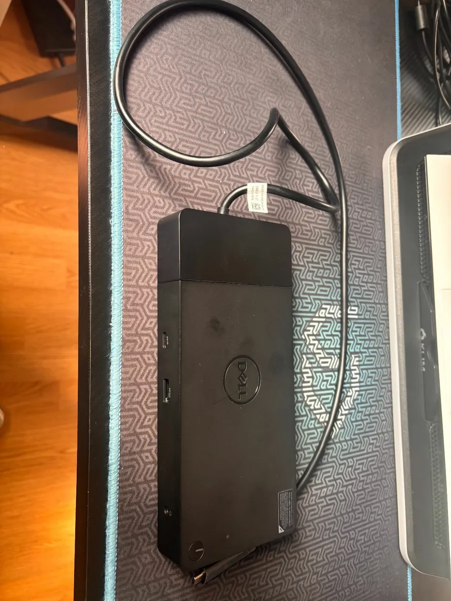 Dell Docking Station - WD19 - Image 1