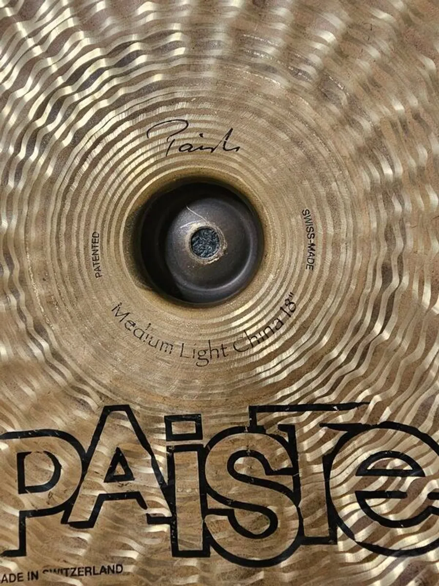 Paiste Traditional 18" medium light china cymbal - Image 3