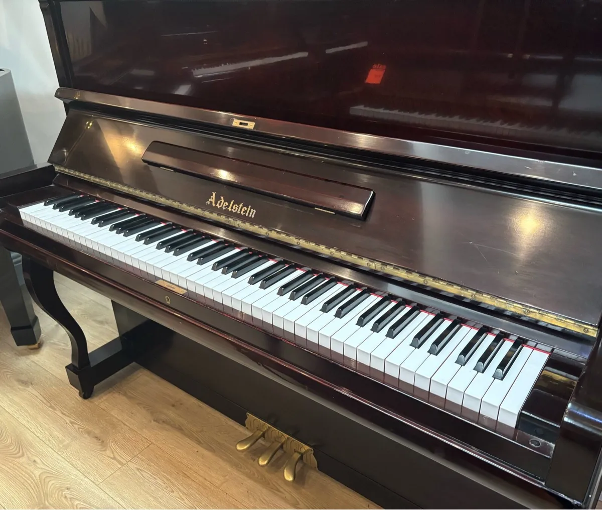 Adelstein U3 Piano